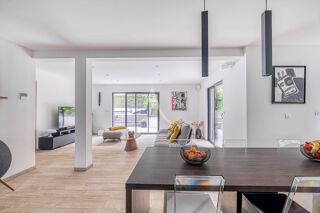  Maison à vendre 7 pièces 175 m²