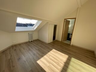  Appartement  louer 4 pices 85 m