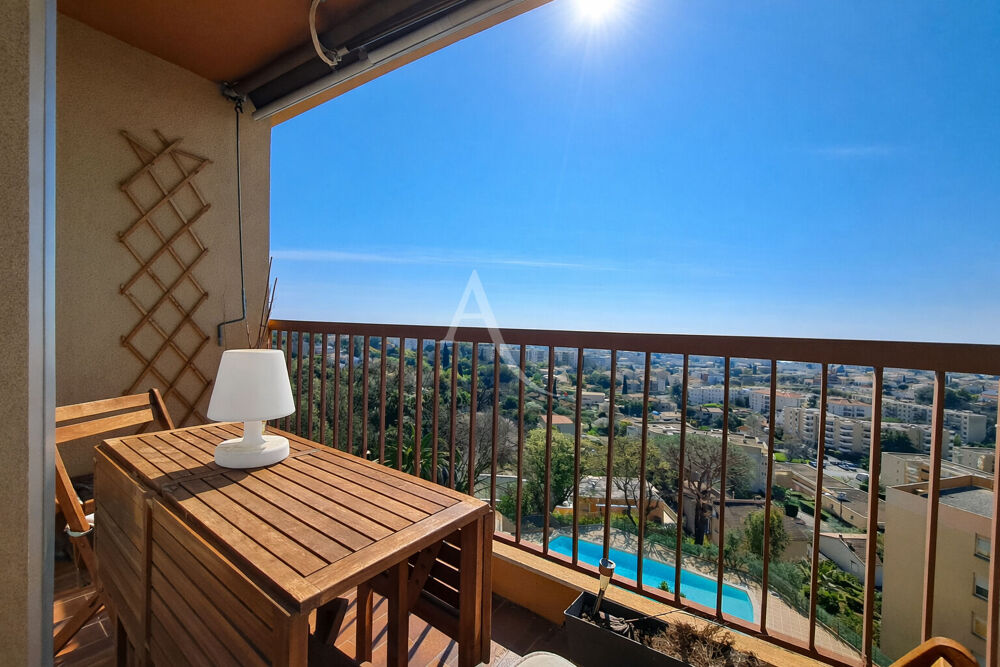 Vente Appartement Grand 4 pièces vue mer dans résidence piscine et gardien - au calme - parking Cagnes sur mer