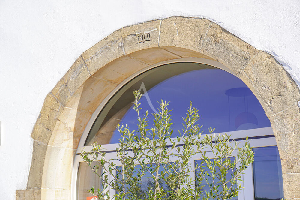Maison 12 pièce(s) 370 m2