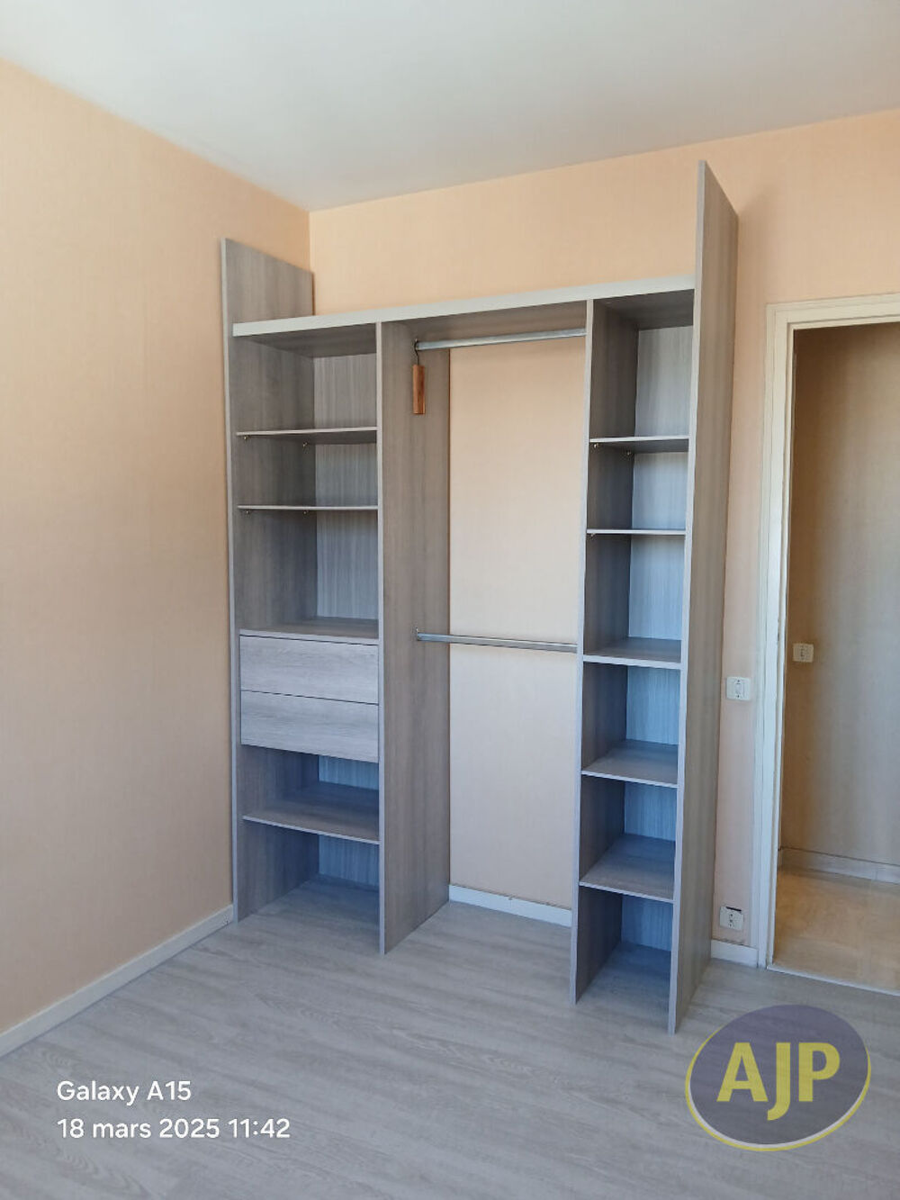 Location Appartement RESIDENCE ST PIERRE-T2 -SAINTES Saintes