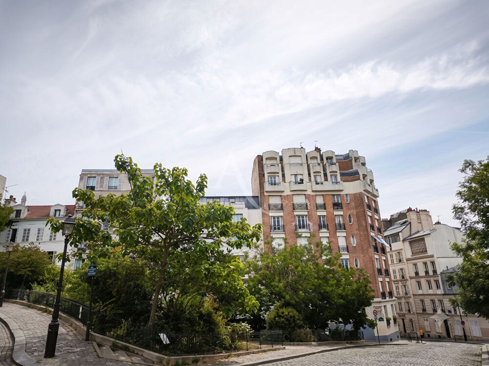 Appartement 2 pièces 32 m² · à Paris 18 · 32 m² · 307 400 €