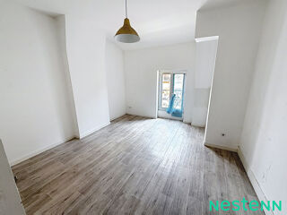  Appartement à louer 2 pièces 48 m²