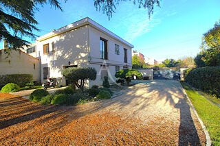  Maison � vendre 9 pi�ces 408 m�