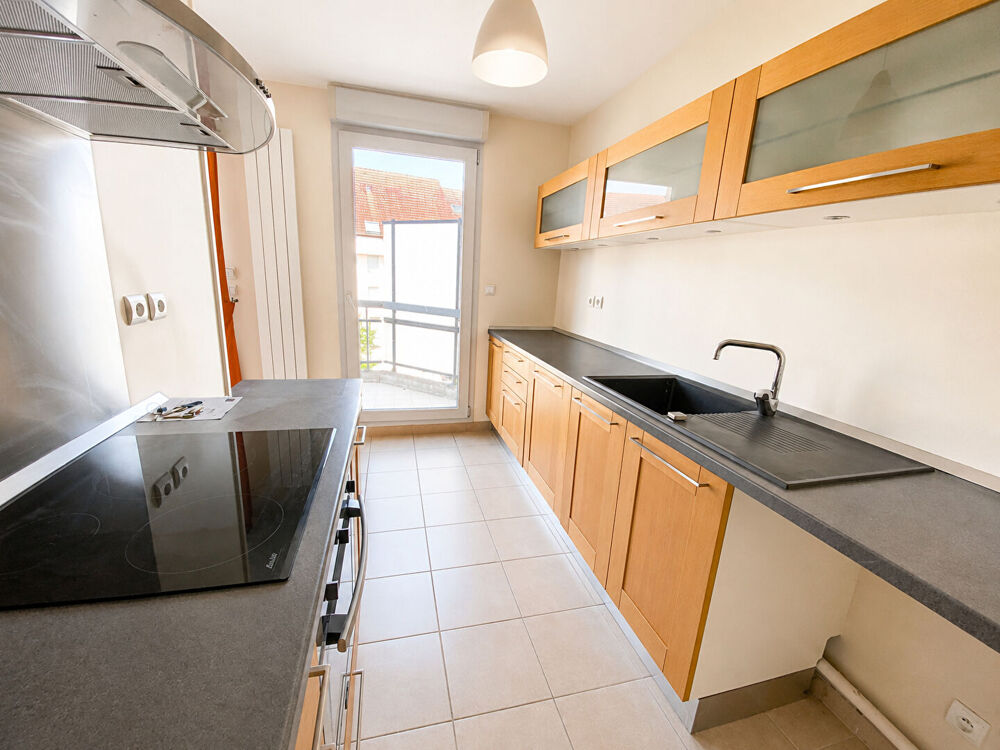 NOUVEAUTÉ - T4 avec balcon, ascenseur, stationnement et cave