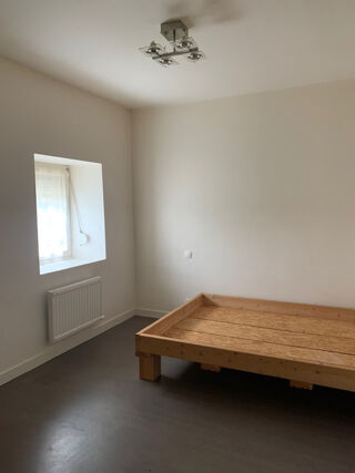  Maison à louer 4 pièces 84 m²