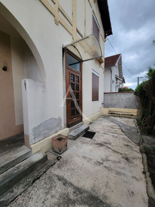  Appartement à louer 3 pièces 53 m²