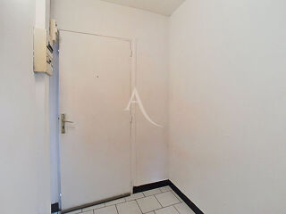  Appartement à louer 1 pièce 31 m²
