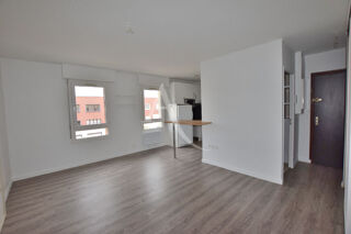  Appartement à louer 1 pièce 37 m²