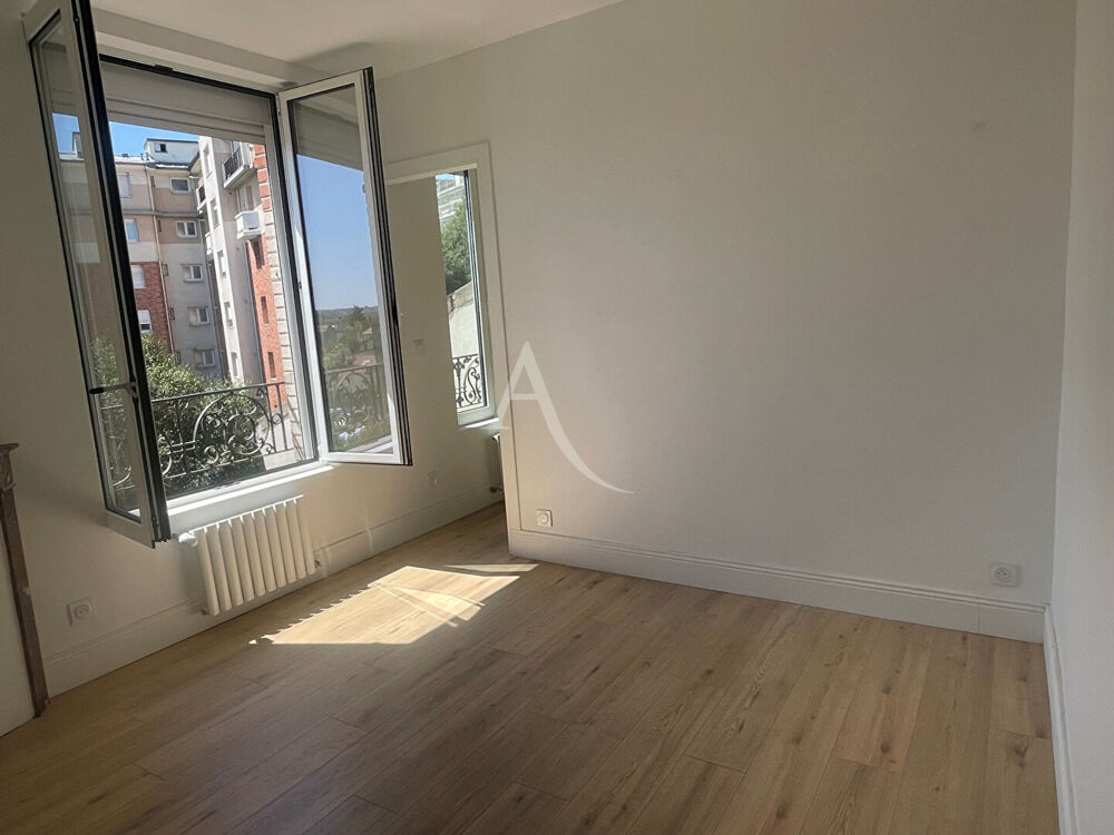STUDIO A LOUER VIDE 23M² JOINVILLE LE PONT