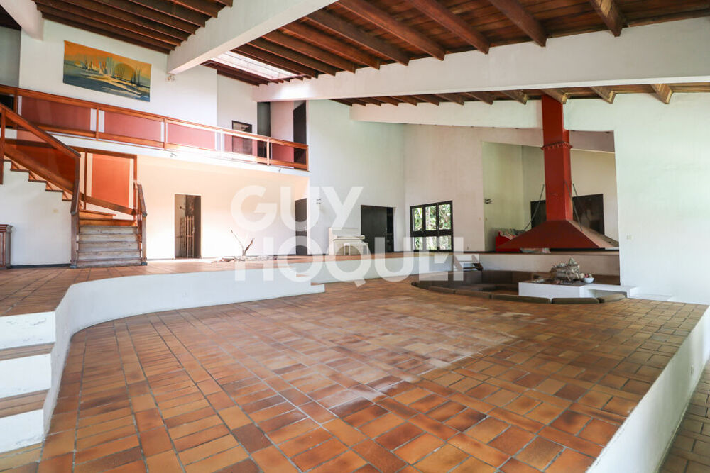 Vente Maison Bellepierre - Propriété de caractère à réinventer, vue mer Saint denis