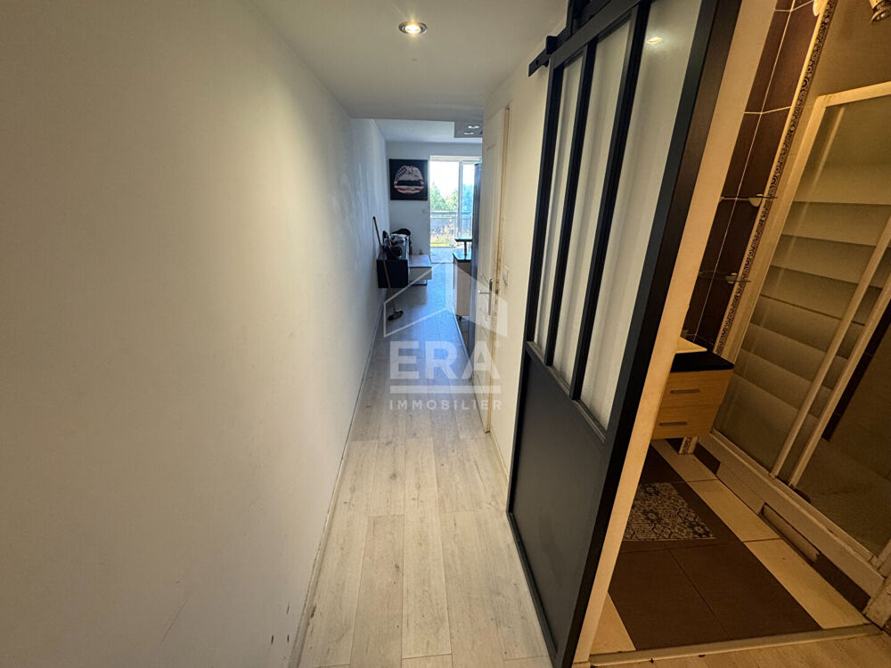 Studio avec coin nuit de 37 m² - Vue mer - Saint-Laurent-du-Var