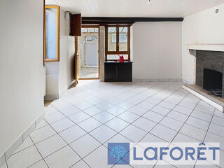  Appartement à louer 2 pièces 48 m²