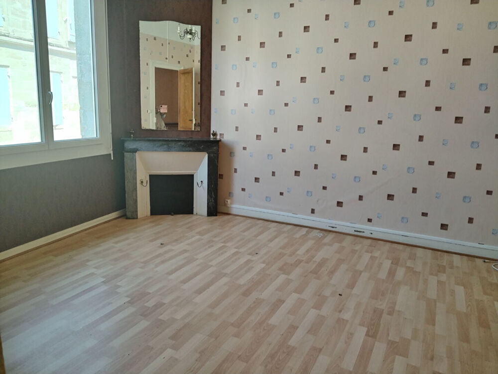 Vente Immeuble Immeuble Coutras 10 pièce(s) 237 m2 Coutras