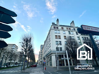  Appartement � vendre 5 pi�ces 136 m�