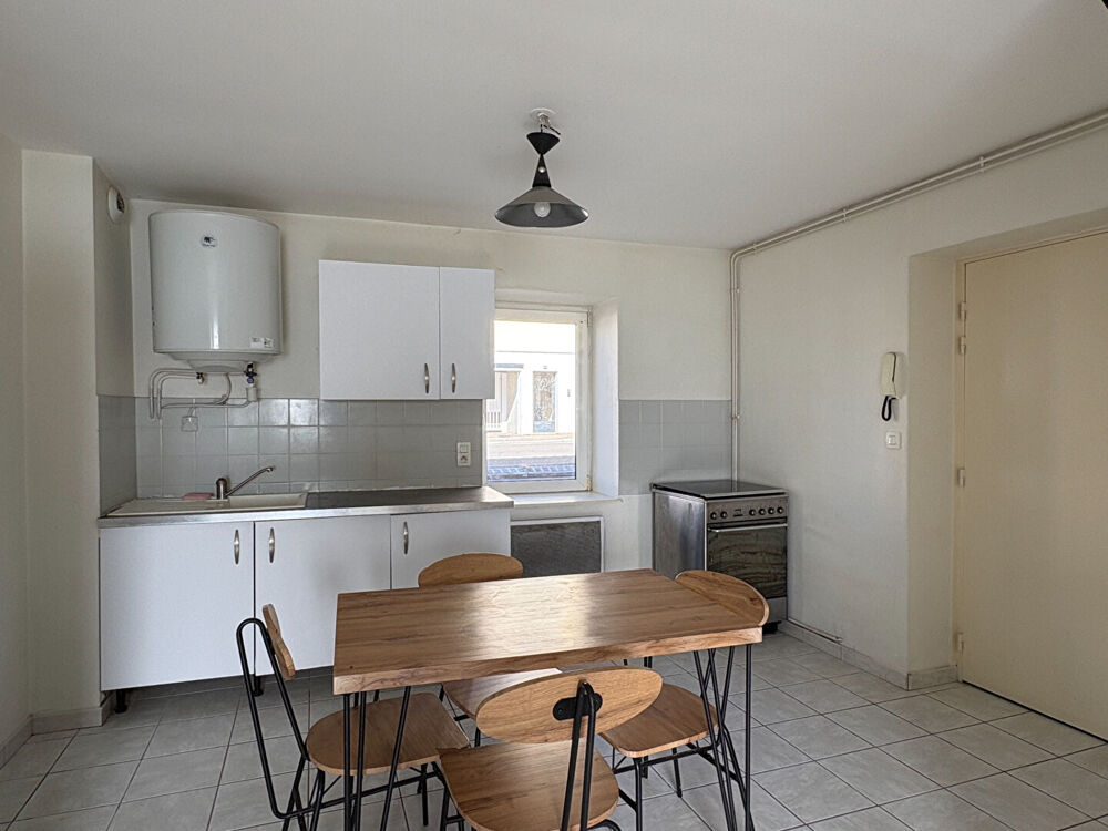 Location Appartement Studio 24 m² - Avenue du Mail - Bourg-en-Bresse Bourg en bresse