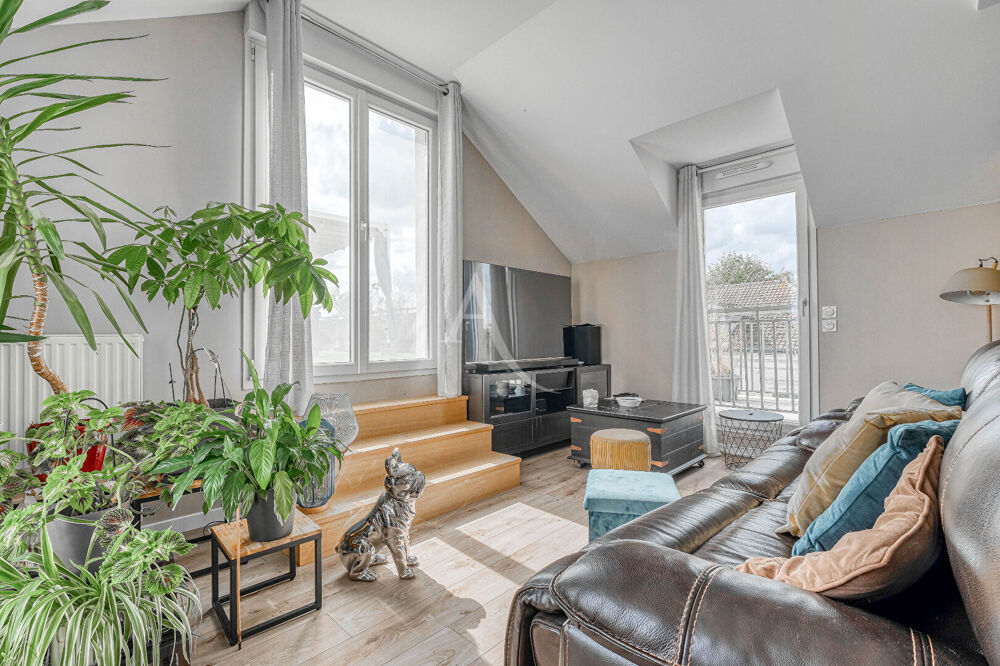Vente Appartement Vivre sur les toits, avec l'espace d'une maison - 6 P - Box et 1 place de parking Annet sur marne