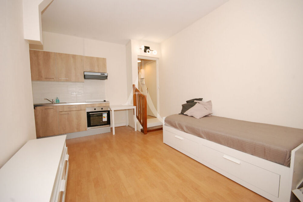 STUDIO 23 m² A 5 Km D'OZOIR-LA-FERRIERE