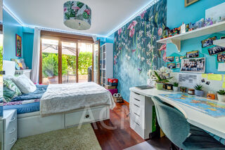  Appartement � vendre 5 pi�ces 112 m�