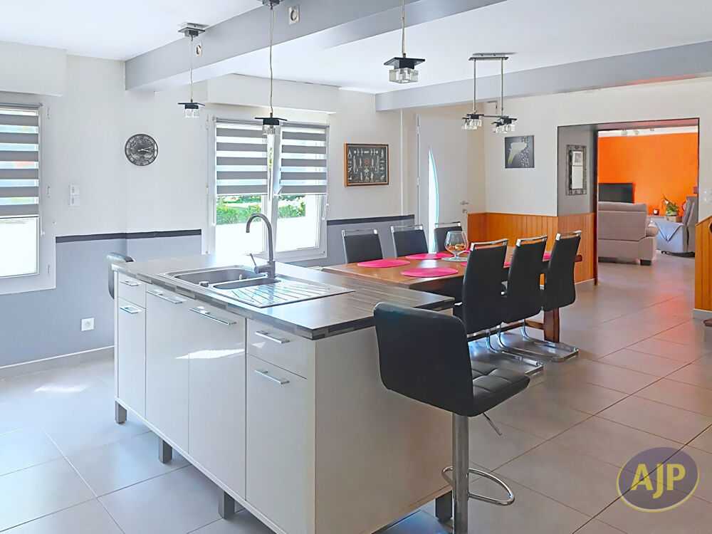 maison familiale 140m² habitables 5 Chambres