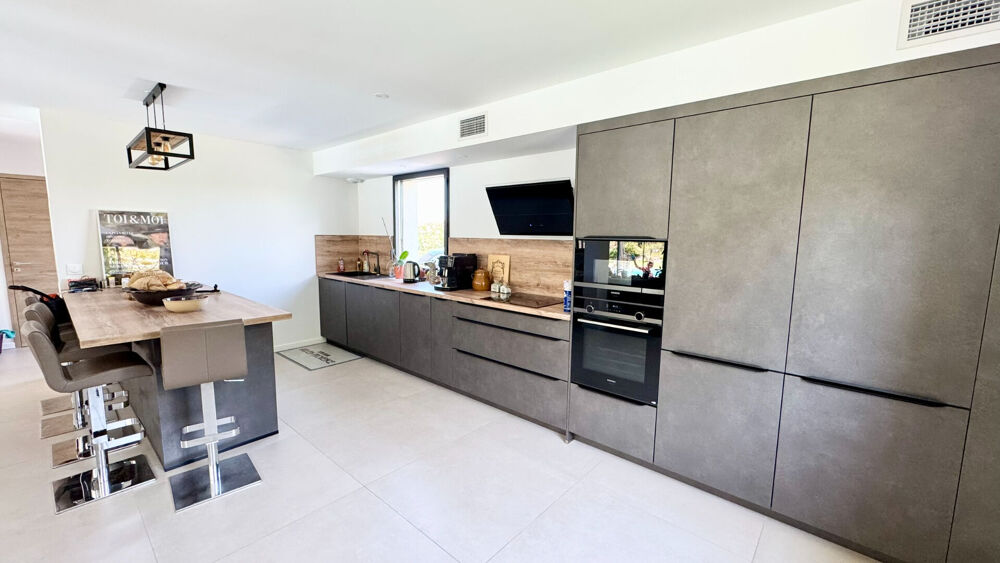 Location Maison CRUYES  PISCINE 175M² AIX NORD Aix en provence
