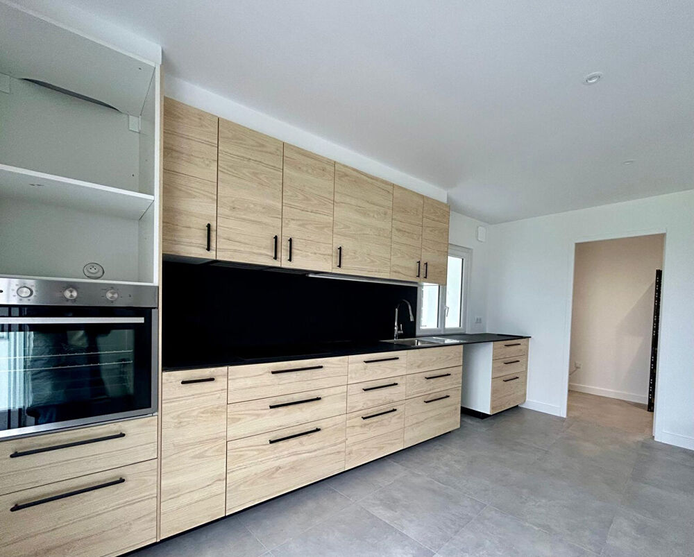 Appartement duplex - Location à l'année vide