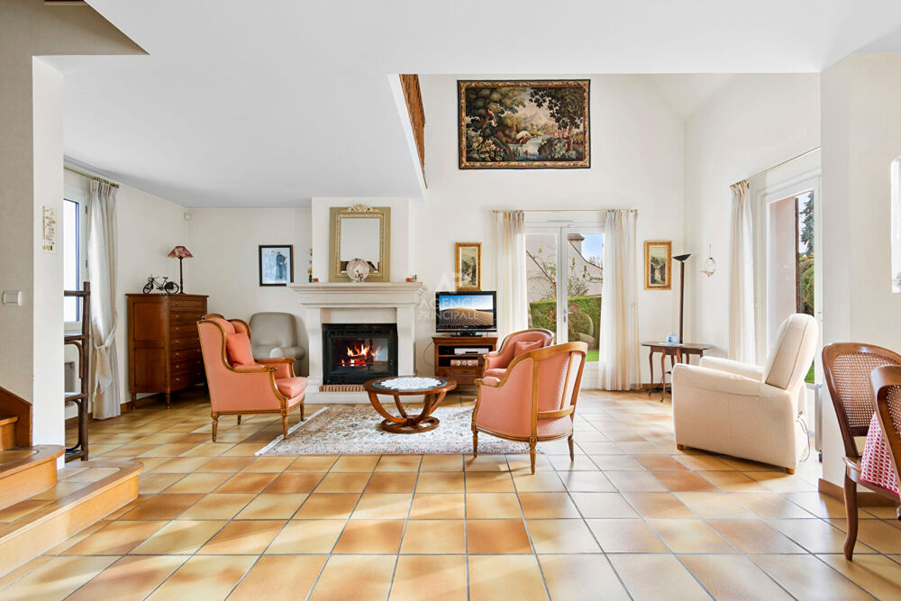 Maison Saint Germain En Laye 6 pièces 140 m2