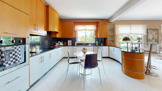  Maison � vendre 6 pi�ces 230 m�