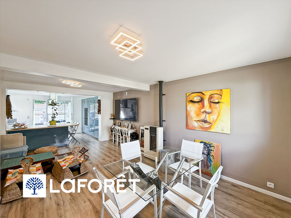 Vente Maison Maison 6 pièces sans travaux, RIS-ORANGIS. Ris orangis