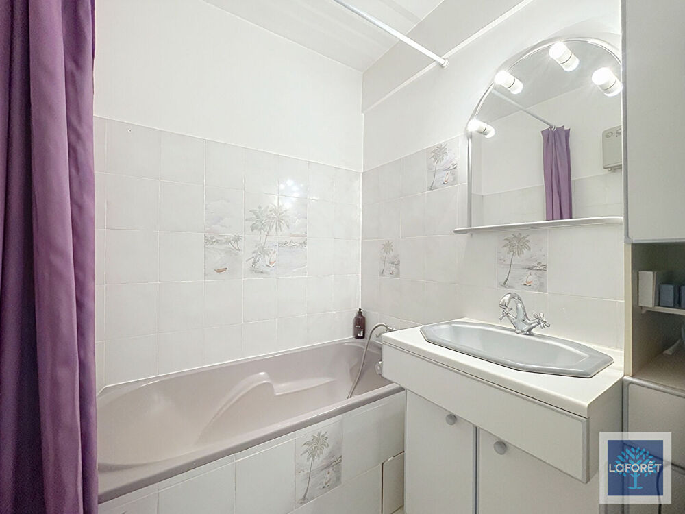 Vente Appartement Appartement Nice 4 pièces - AVENUE SAINTE MARGUERITE Nice