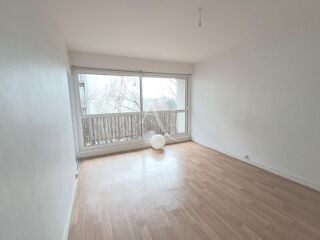  Appartement à louer 1 pièce 25 m²