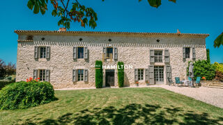  Maison à vendre 9 pièces 372 m²