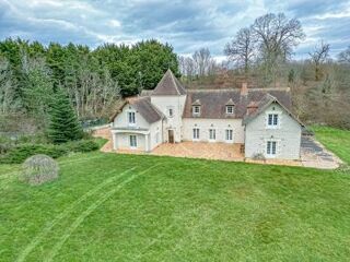  Villa  vendre 9 pices 457 m