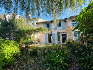  Maison à vendre 8 pièces 235 m²
