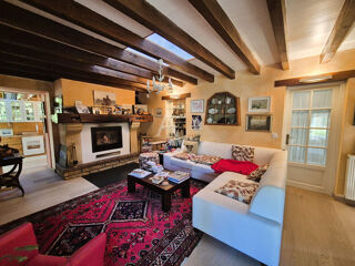  Maison  vendre 8 pices 161 m