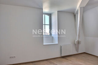  Appartement à louer 2 pièces 73 m²