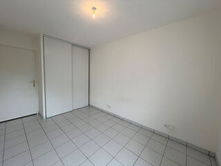  Appartement à louer 2 pièces 46 m²