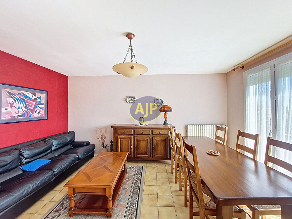 Vente Appartement Appartement T3 de 68m² secteur les Eyquems - Proche Tram A - Proche des commodités Merignac