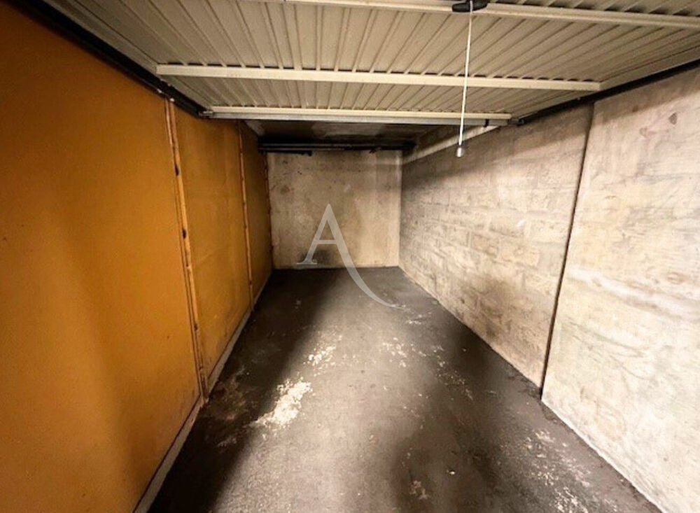Location Parking/Garage Parking / box Paris 1 pièce(s) Paris 7