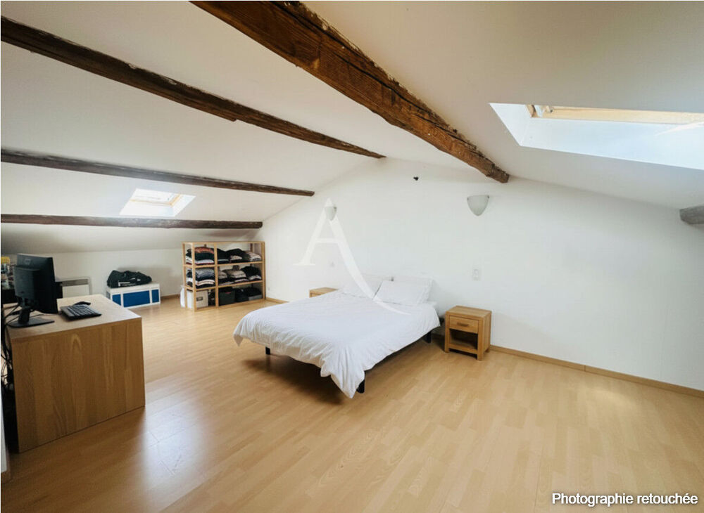 Vente Maison 5 minutes GEMIL CHARME, LUMINOSITÉ ET SUPERBE POTENTIEL AU COEUR DU VILLAGE ! Gemil