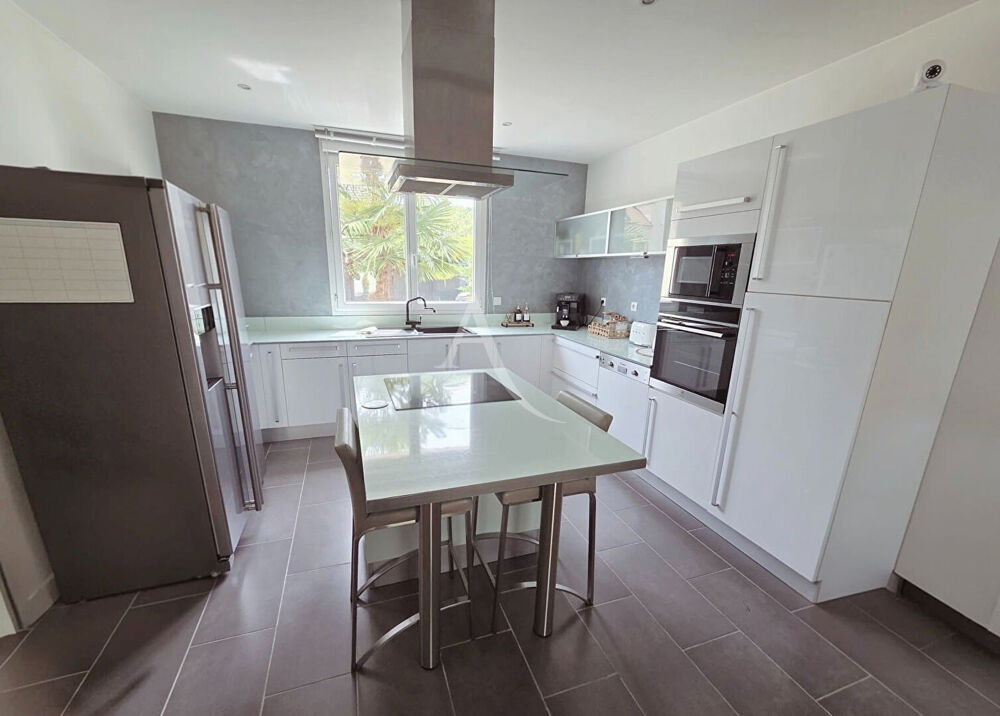Maison Villeparisis 7 pièce(s) 152.75 m2