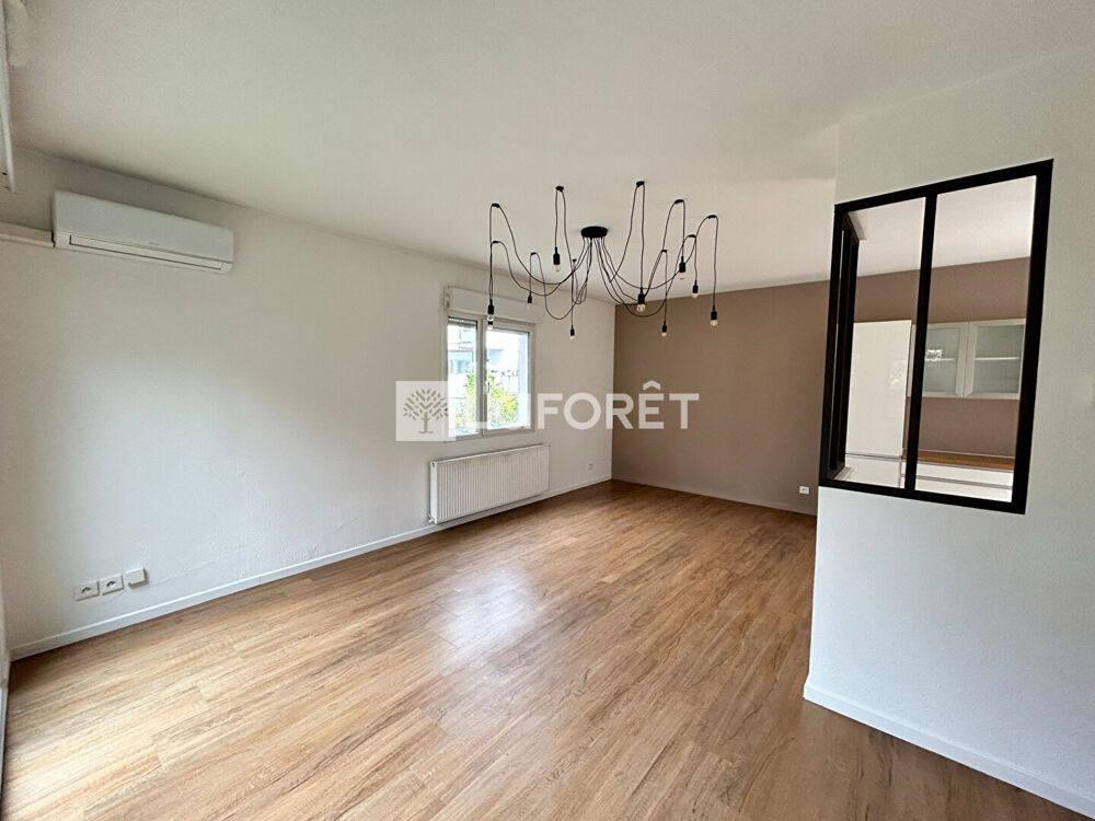 Location Appartement Appartement T3 de 62 m² avec grande terrasse Grenoble