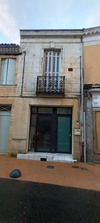  Immeuble � vendre 5 pi�ces 110 m�