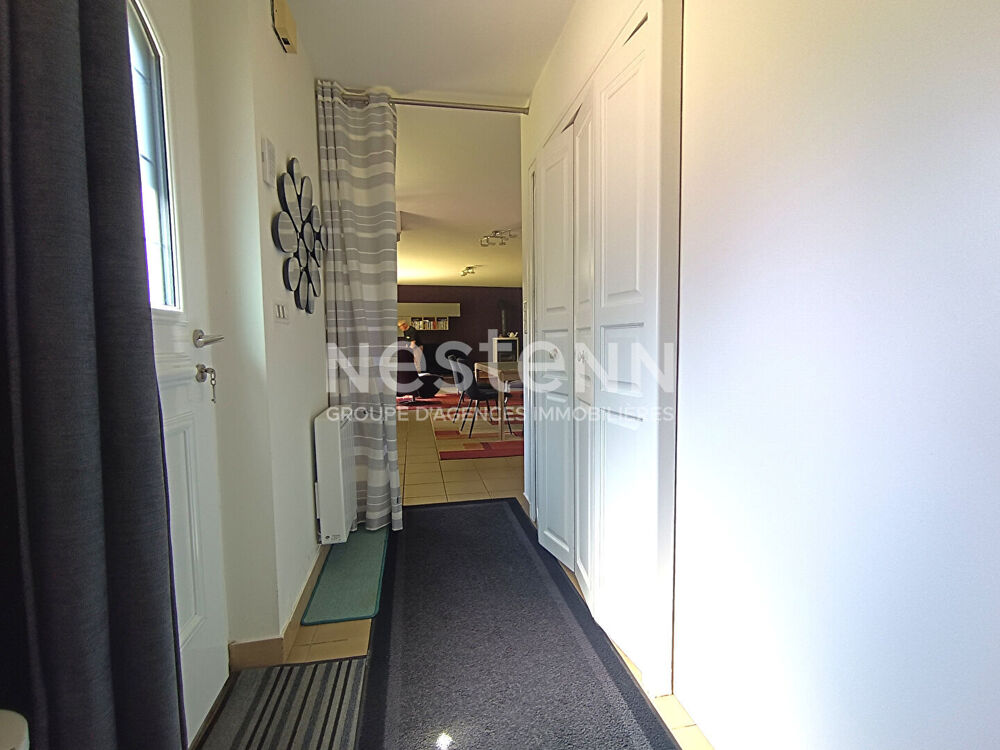 Longère à vendre à Saint Ave 4 chambres annexes située dans un environnement exceptionnel.