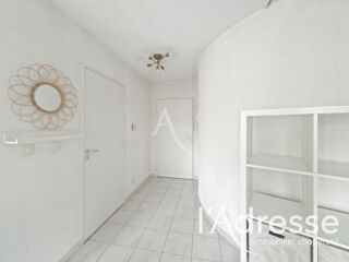  Appartement à louer 1 pièce 25 m²