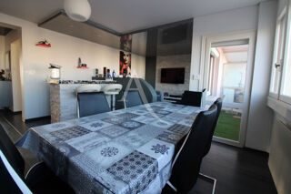  Appartement à louer 2 pièces 64 m²