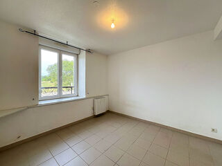  Appartement à louer 3 pièces 70 m²