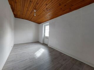  Maison à louer 3 pièces 65 m²