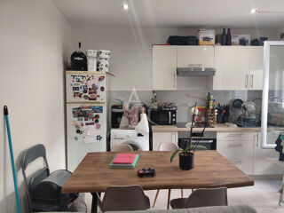  Immeuble � vendre 12 pi�ces 300 m�