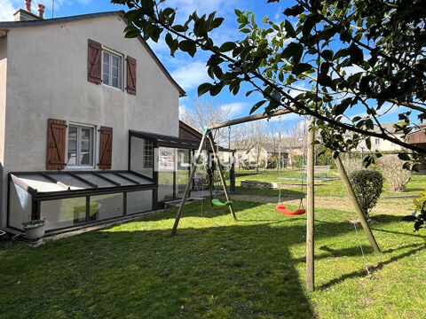   ARVIEU-PLAGE: 8MN * Villefranche de Panat:15 MN*SALMIECH: 5 MN Maison - 7 pi�ce(s) - 110 m�